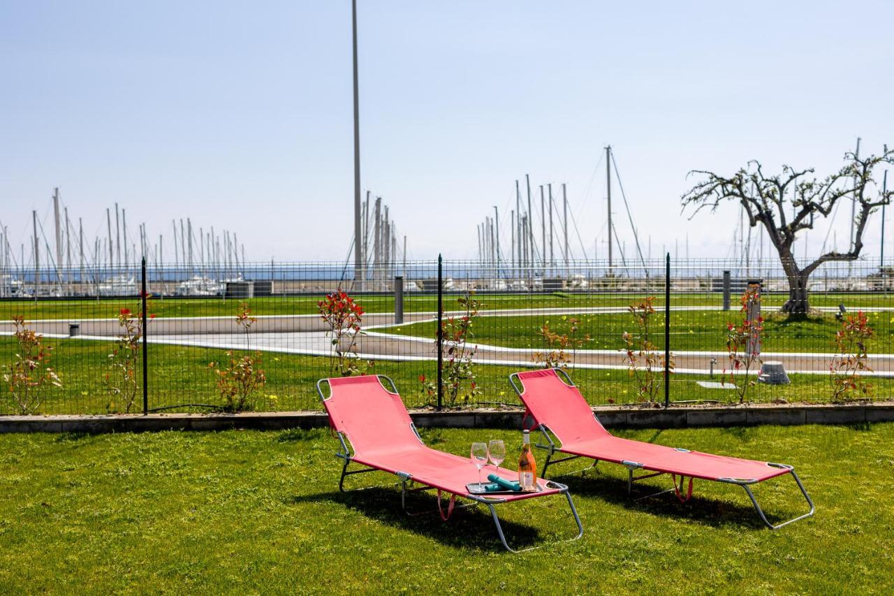Aregai Marina Exclusive Seaside Apartments Santo Stefano al Mare Exterior foto